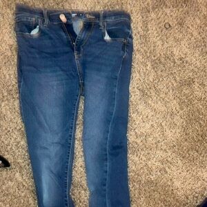 These are 4month old,old navy 360 stretch pants there for size 12 girls